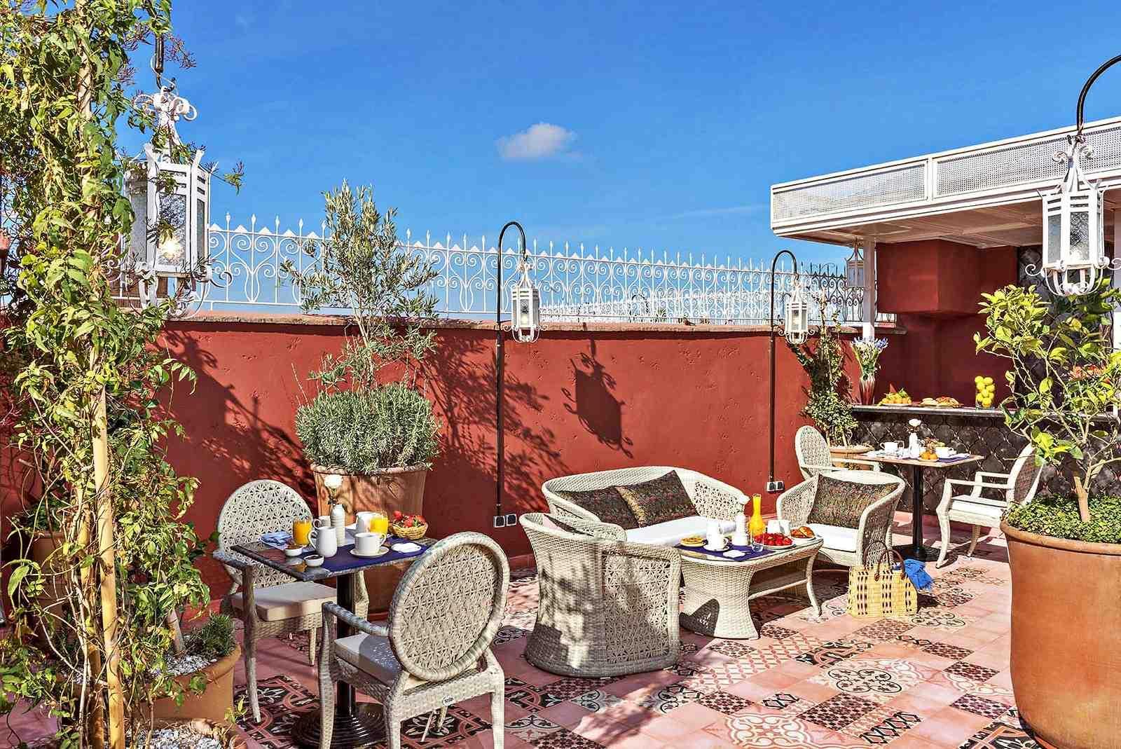 BELLE MAISON D'HÔTES TITRÉE À VENDRE — 2