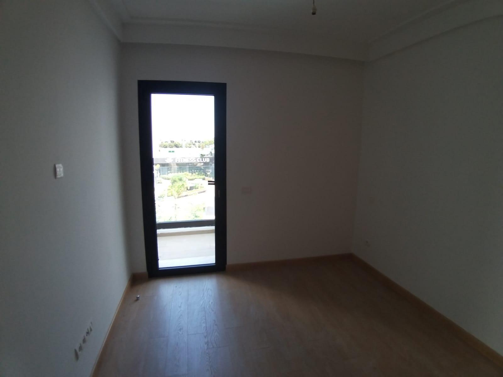 Location Appartement Vide Casa Finance City — 6