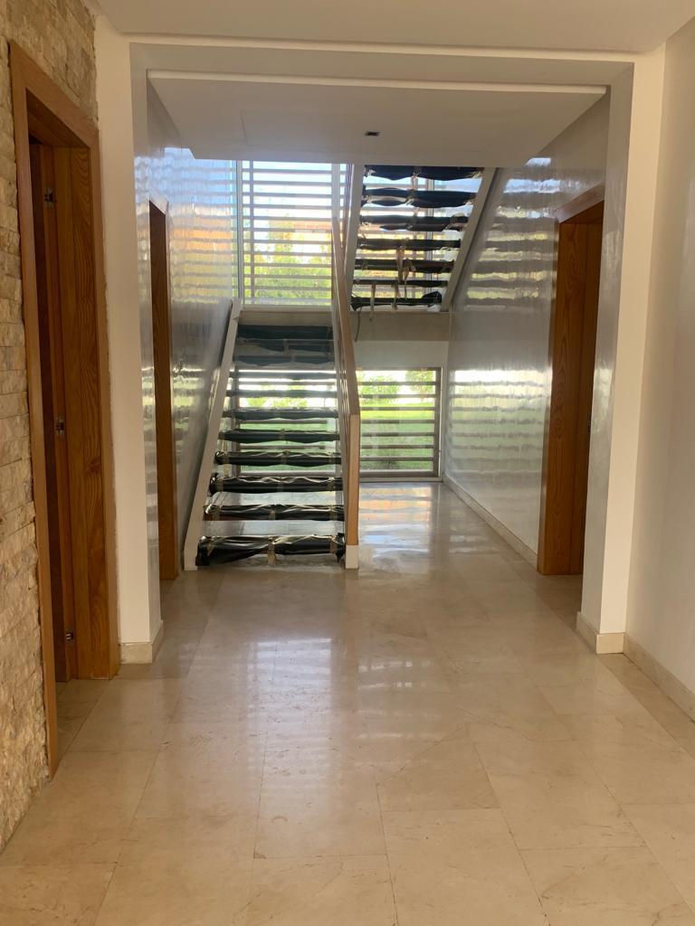 Villa 580 m² à Bouskoura — 8