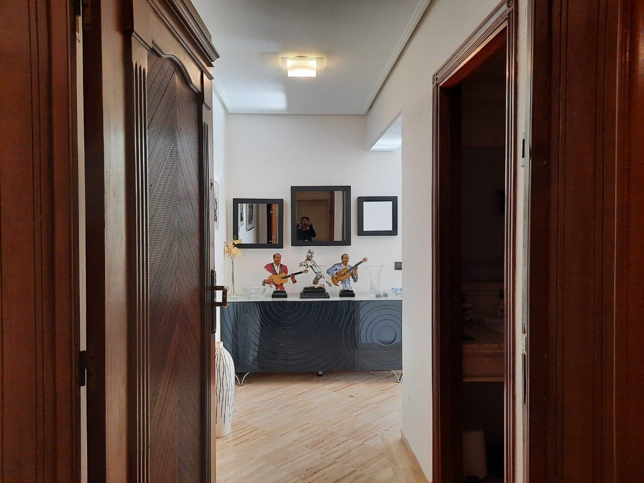Location Appartement VIDE  Quartier Racine Casablanca — 3