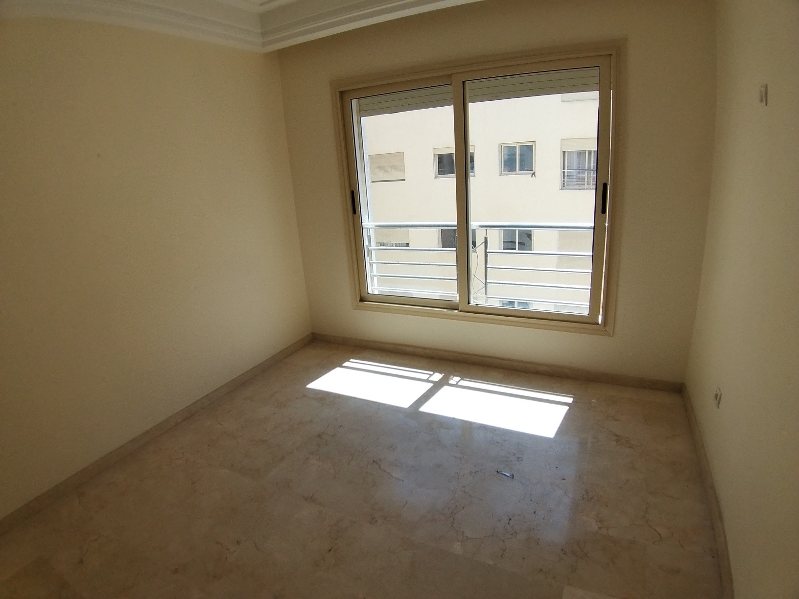 Studio 52 m² à Bourgogne — 7
