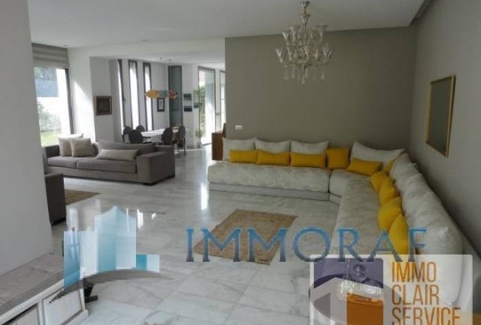 Location Villa  vide  Bouskoura — 4