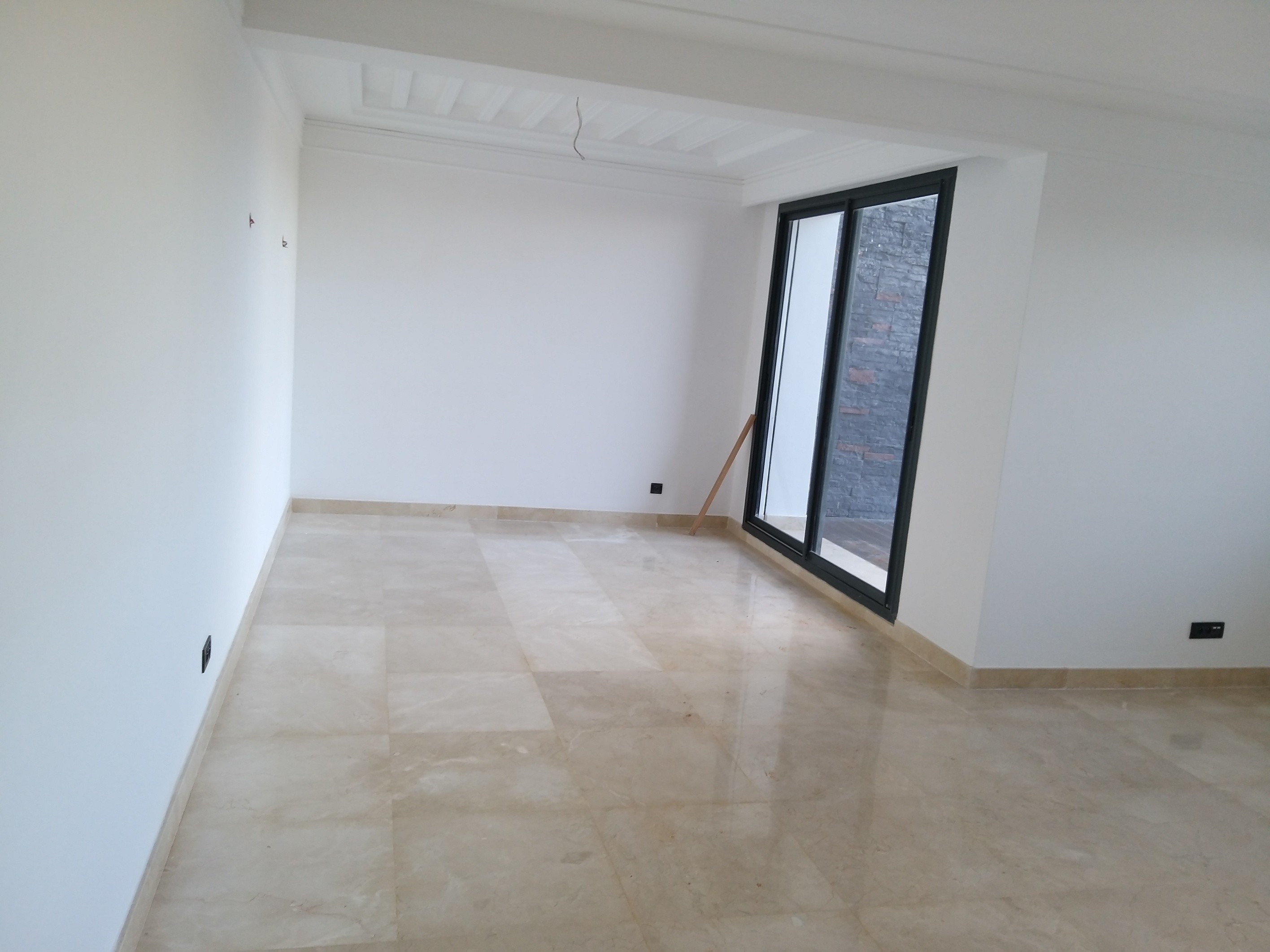 Location Appartement rez de jardin Bouskoura — 5