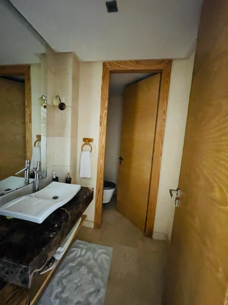 Location Villa vide  Bouskoura — 5