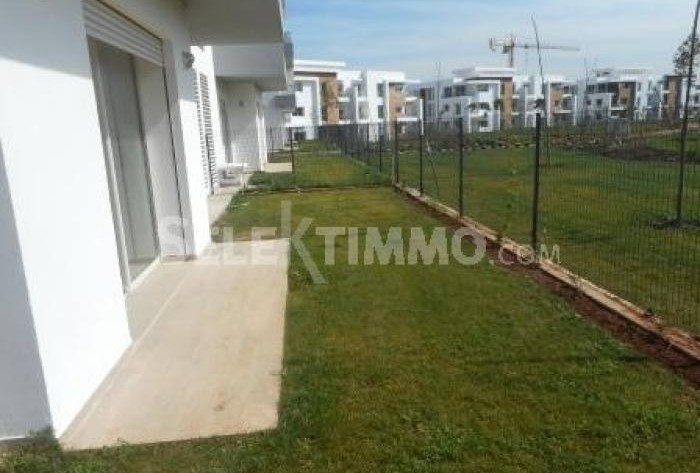 Location Appartement rez de jardin Bouskoura
