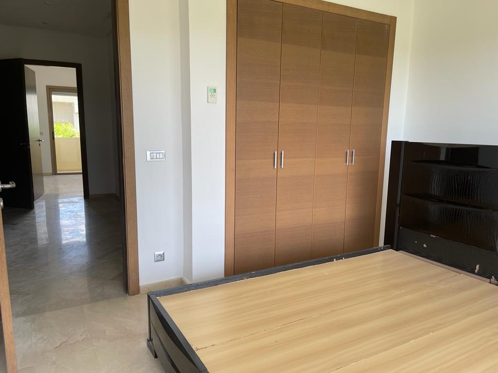 Location Villa Vide Front Du Golf Bouskoura Casablanca — 6