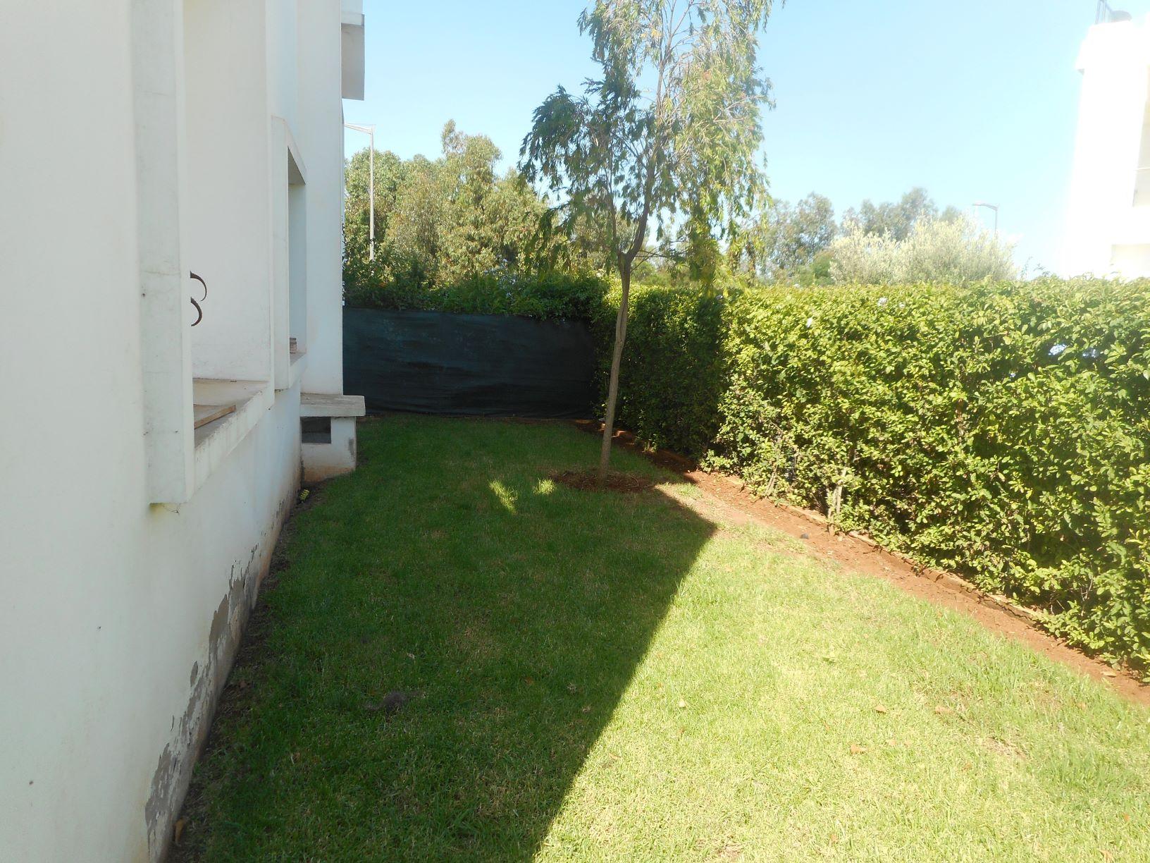 Location Appartement rez de jardin vide Bouskoura — 3