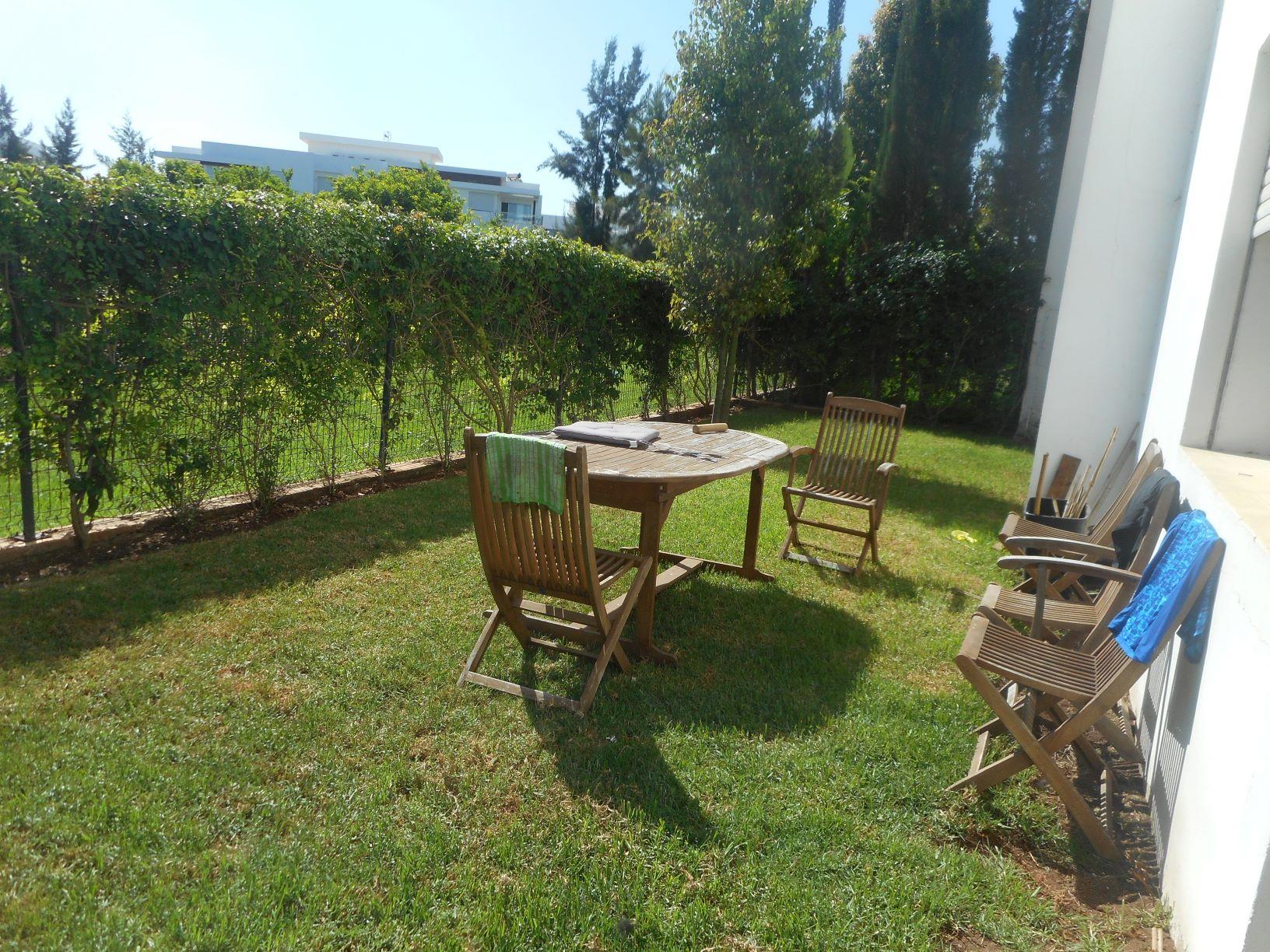 Location Appartement rez de jardin vide Bouskoura — 2
