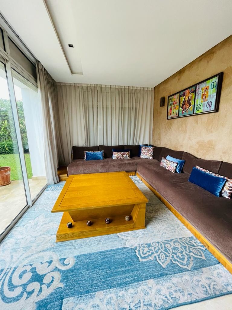 Location Villa vide  Bouskoura — 4
