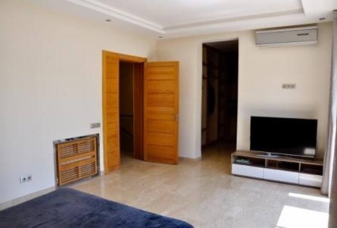 Location Villa vide Californie Casablanca — 3