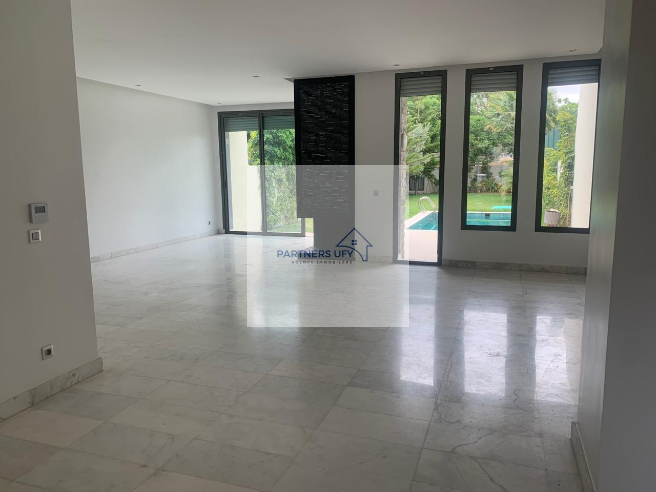 Villa à louer – Bouskoura Ville Verte – Résidence Golfique – Sans vis-à-vis — 4