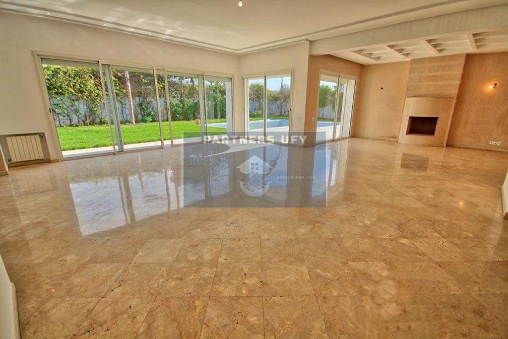 Villa de très haut standing avec un grand jardin et piscine a louer — 2