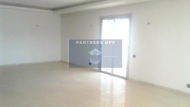 Appartement A Louer En Résidence Fermée Et Sécurisée — 3