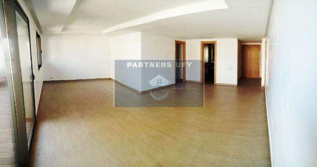 Appartement moderne avec belle terrasse et une vue imprenable sur la mer — 3