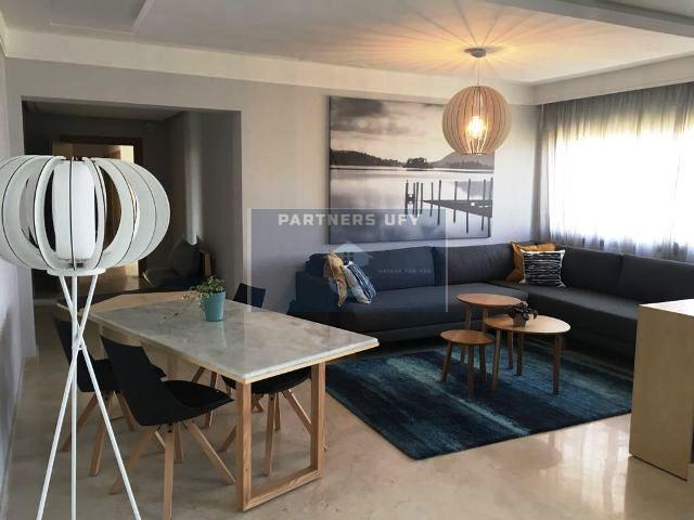 Très bel appartement neuf avec terrasse meublé à louer. — 3