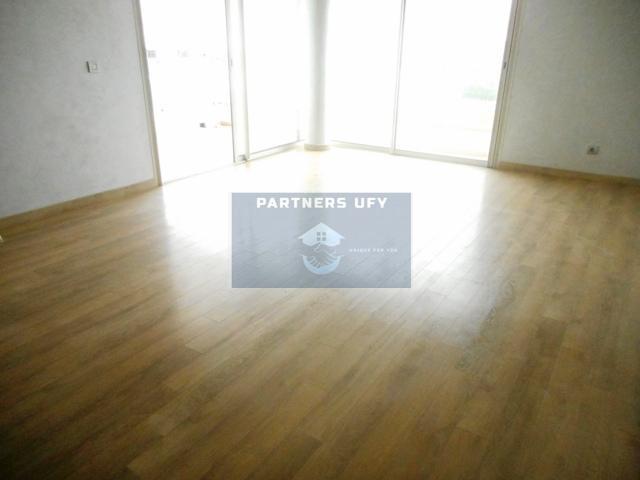 Appartement ensoleillé en résidence fermée — 4