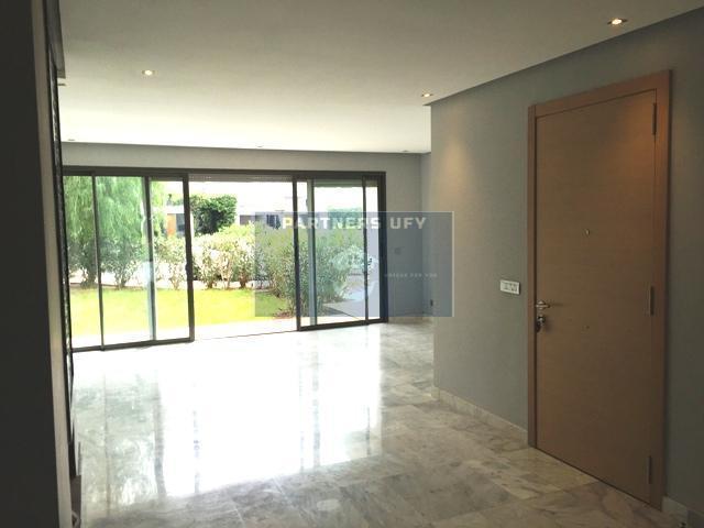 Appartement en rez de jardin à louer en plein Bouskoura- ville verte