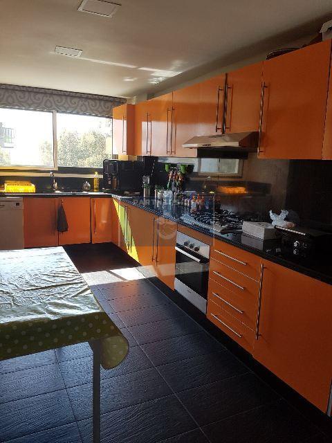 Bel appartement avec grande terrasse à vendre en résidence sécurisée — 3