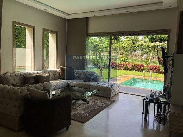 Villa moderne à louer en résidence fermée -Bouskoura-Casablanca — 3