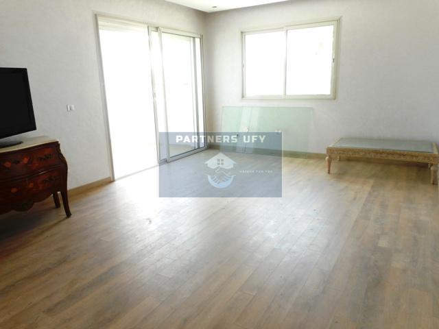 Appartement neuf à louer vide ou meublé en plein Bouskoura- VILLE VERTE — 4