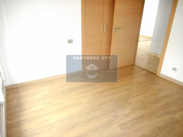Appartement ensoleillé en résidence fermée — 6