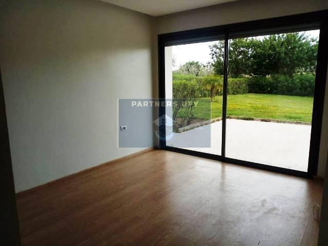 Bel appartement avec beau jardin ensoleillé et lumineux à louer — 5