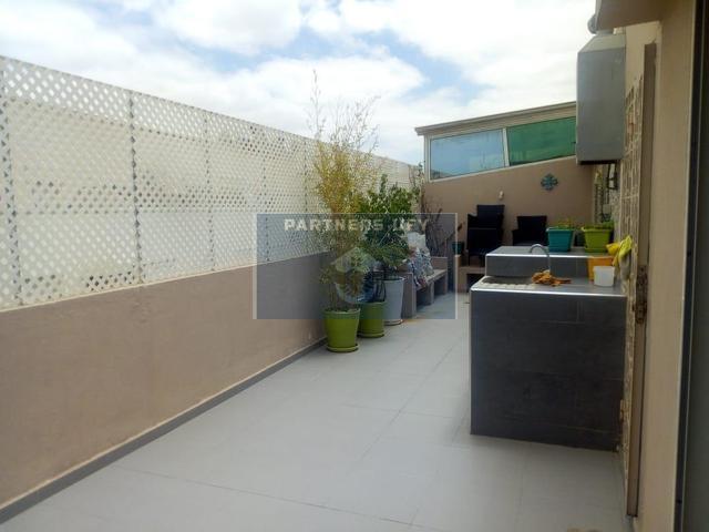 Appartement moderne avec belle terrasse à vendre au centre ville
