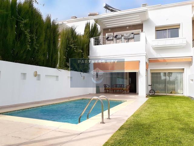 Villa moderne meublée á louer en plein Bouskoura Golf city — 2