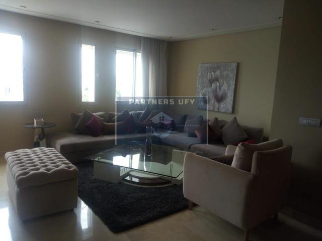 Appartement moderne à louer meublé en résidence fermée-Bouskoura — 2