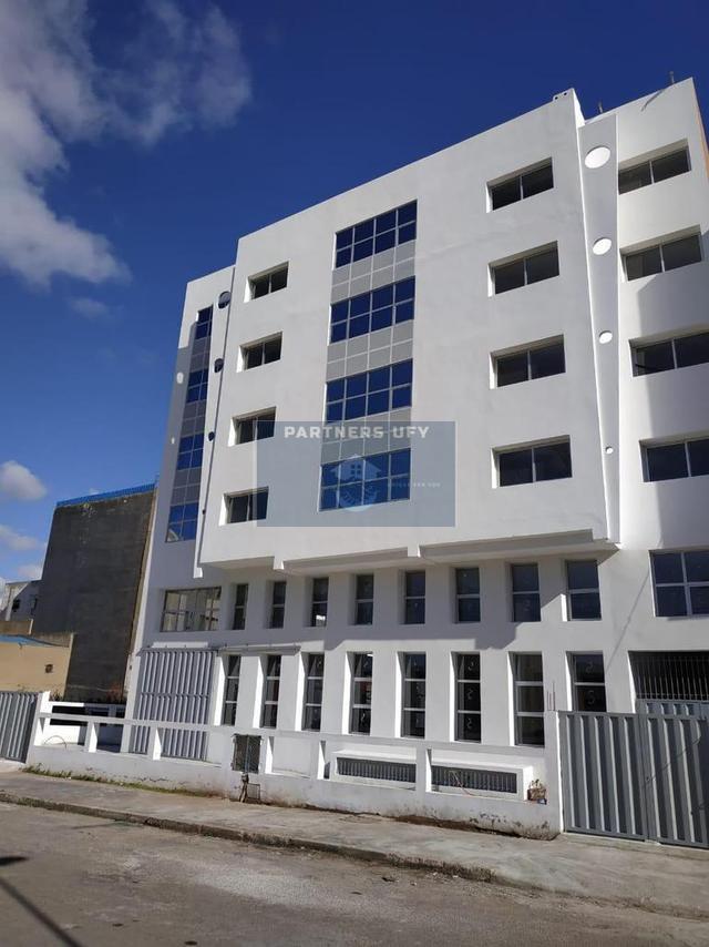 Immeuble neuf à louer. Situé en zone industrielle à Ain Sebaa  Casablanca