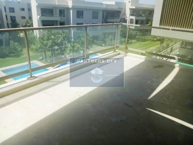 Appartement joliment meublé en résidence fermée avec piscine — 4