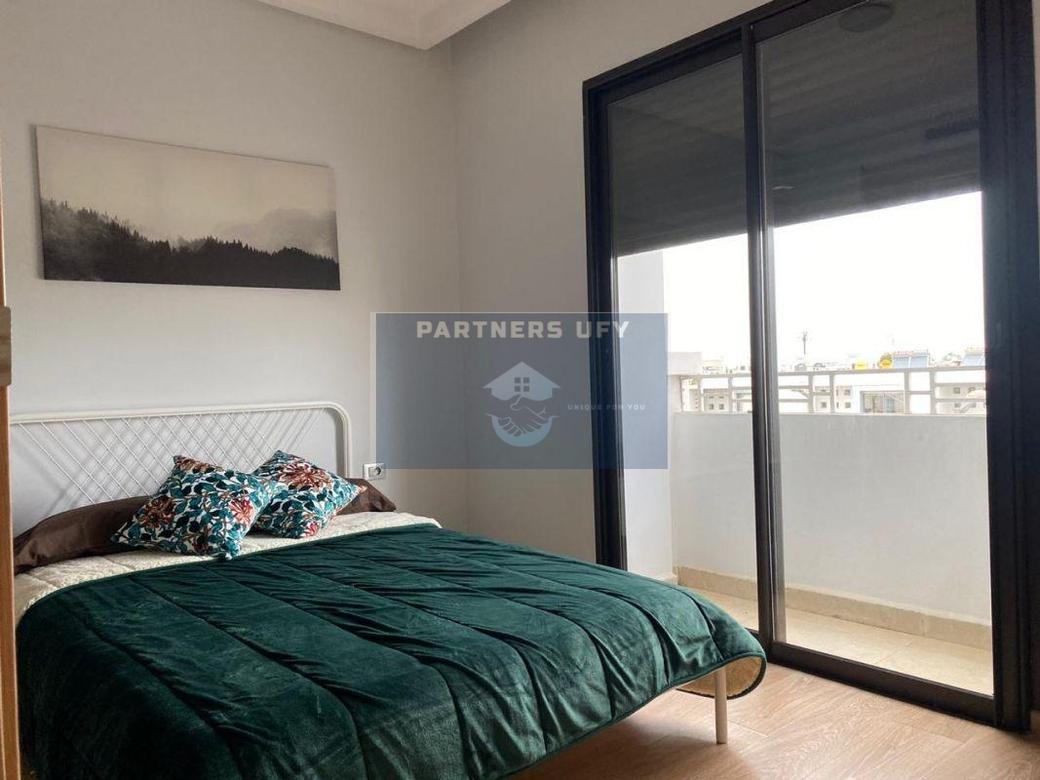 Appartement joliment meublé á louer en plein Bouskoura — 5