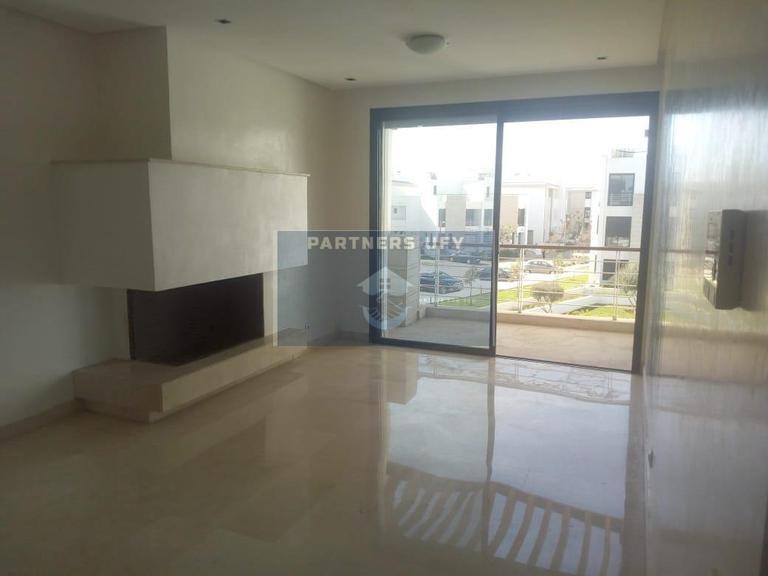 Appartement moderne à louer en résidence fermée - Bouskoura