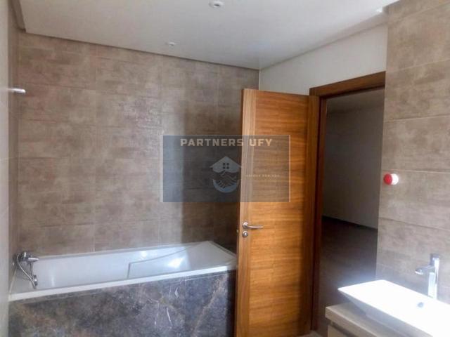 Villa 400 m² à Dar Bouazza — 7