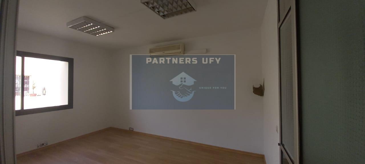 Bureau moderne à louer en plein boulevard d'Anfa - Casablanca — 6