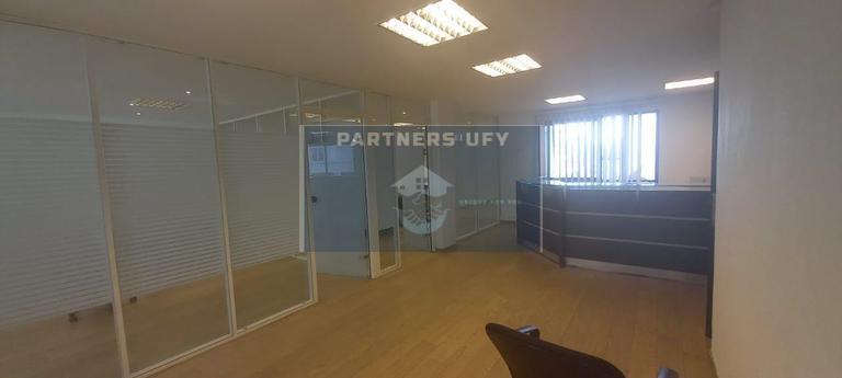 LOCATION DE BUREAU BEAU MODERNE SUR BOULEVARD D'ANFA
