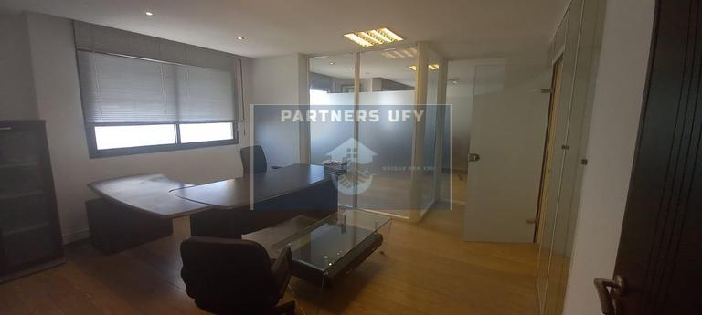 LOCATION DE BUREAU BEAU MODERNE SUR BOULEVARD D'ANFA — 2