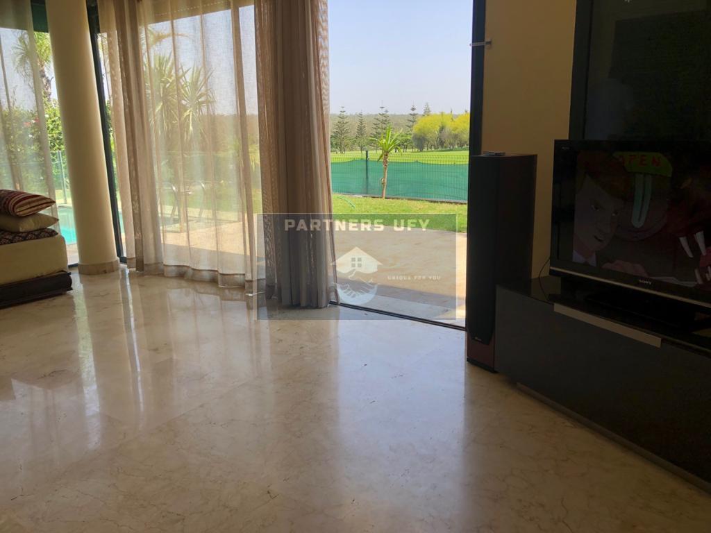 MAGNIFIQUE VILLA AVEC UNE SUPER VUE SUR GOLF DANS UNE RÉSIDENCE A BOUSKOURA — 4