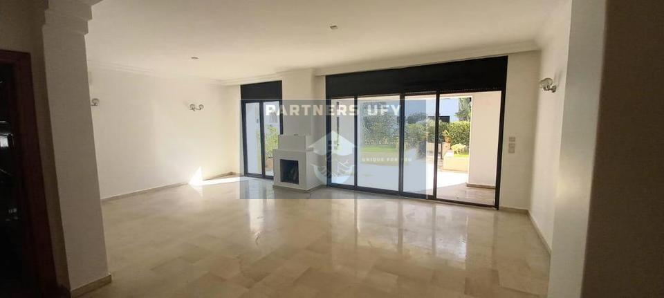 REZ DE JARDIN DE CHARME DE 380 M² EN PLEIN AIN DIAB DANS UNE RÉSIDENCE SÉCURISÉE AVEC PISCINE ET JARDIN
