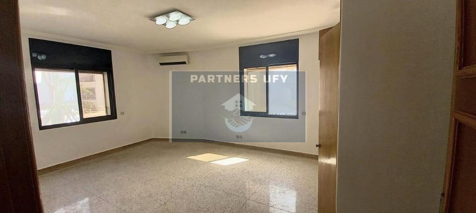 REZ DE JARDIN DE CHARME DE 380 M² EN PLEIN AIN DIAB DANS UNE RÉSIDENCE SÉCURISÉE AVEC PISCINE ET JARDIN — 3