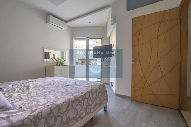ÉLÉGANT APPARTEMENT DE 127 M² A VENDRE AU MAARIF ( Brahim-Roudani )