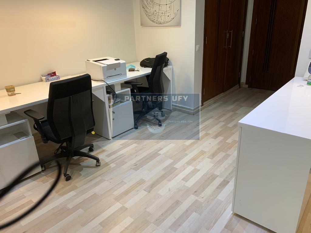 TRÈS BEAU ET LUMINEUX BUREAU EN LOCATION A ABDELMOUMEN — 6
