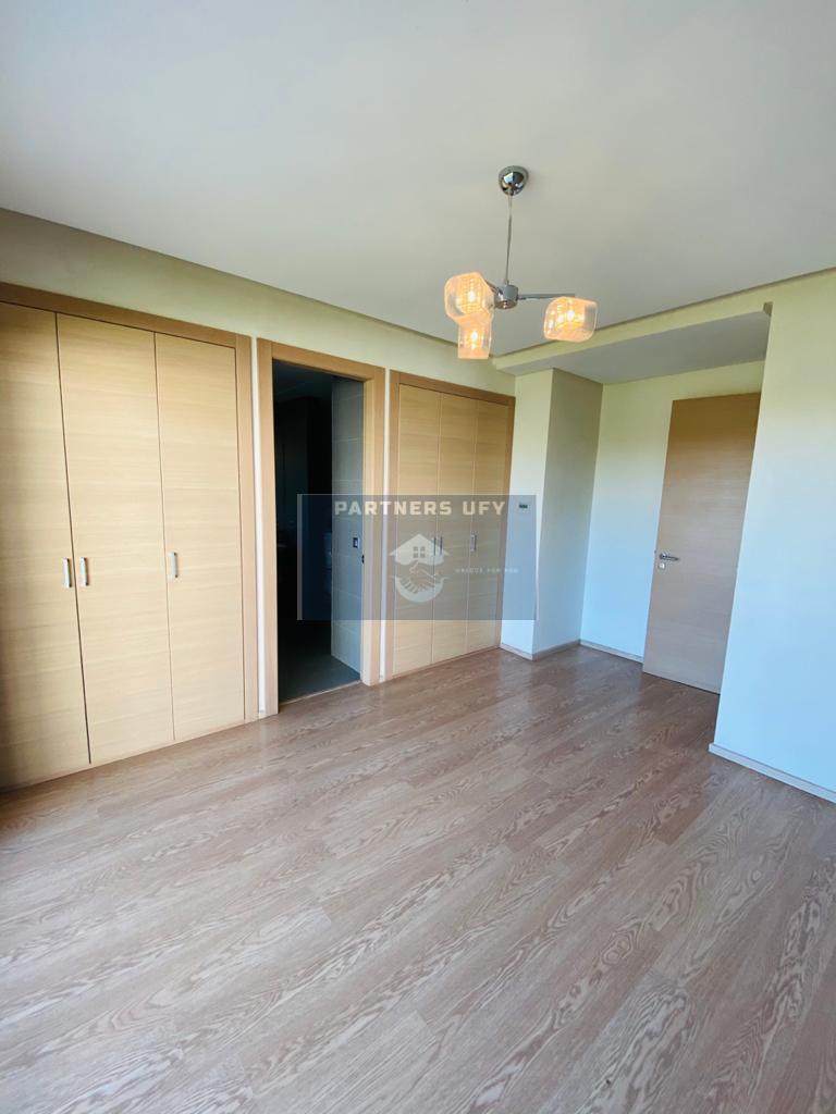 Appartement 160 m² à Casa Green Town — 8