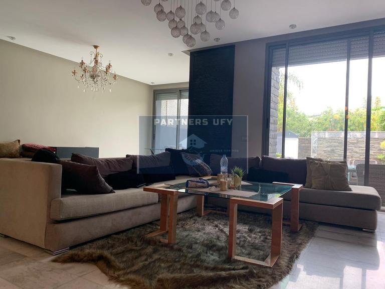 LOCATION SUBLIME VILLA A LA VILLE VERTE DE BOUSKOURA — 4