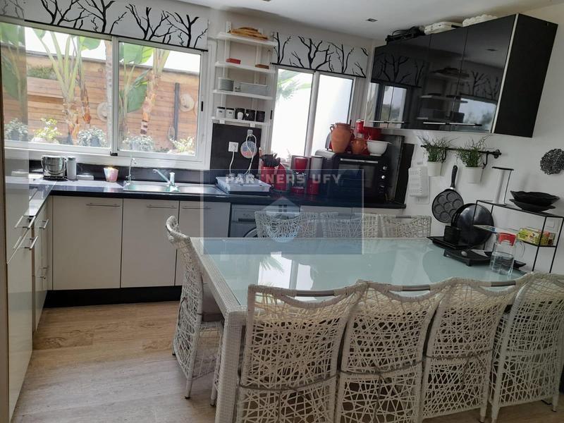 Appartement moderne en rez de jardin à louer sur DAR BOUAAZA — 3