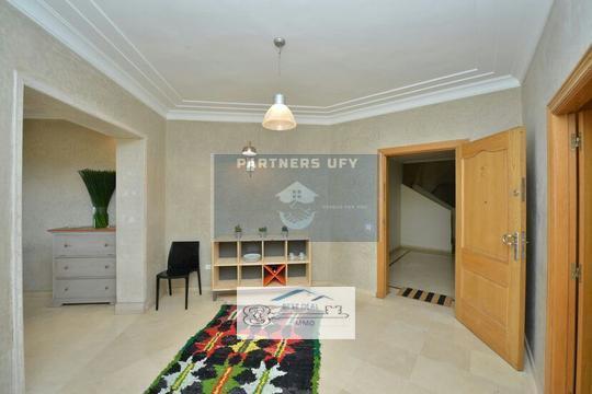 Bel appartement vue mer à louer en plein Ain diab — 6