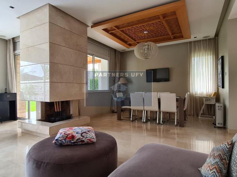 Villa de luxe á louer meublé BOUSKOURA GREEN TOWN — 5