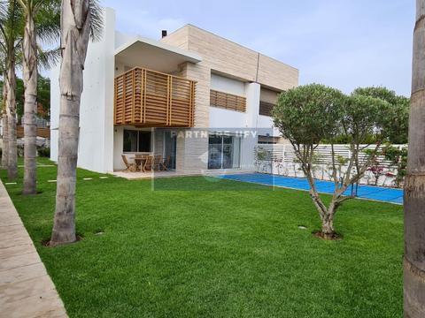 Villa 585 m² à Casa Green Town — 9