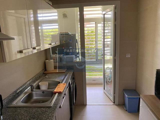Appartement moderne en rez de jardin à louer sur Bouskoura Golf City. — 6