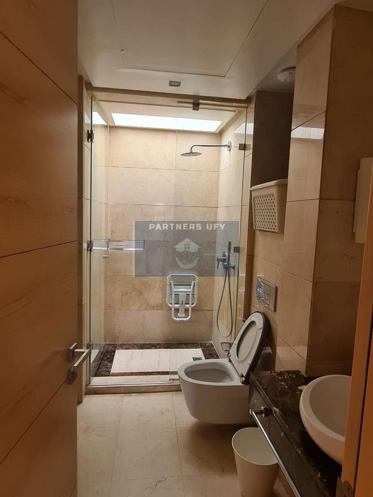 Villa 640 m² à Bouskoura — 9